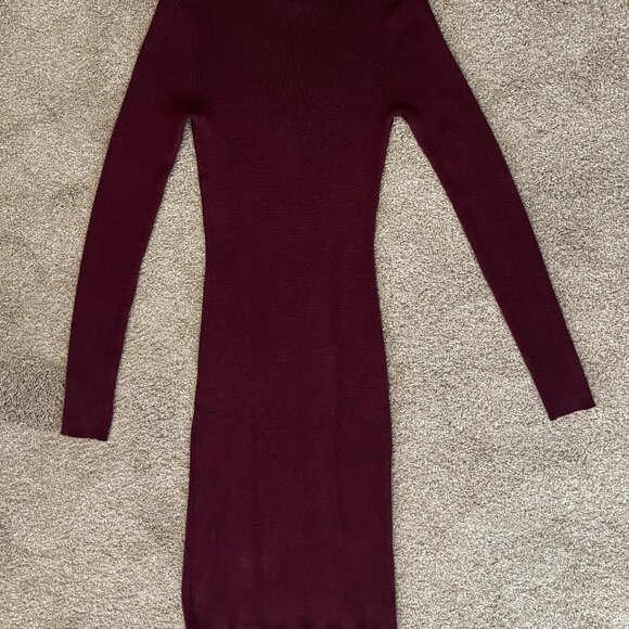 NWOT WOMEN’S PLANET GOLD LONG SLEEVE BURGUNDY KNIT MAXI DRESS – SIZE SMALL - Picture 4 of 5
